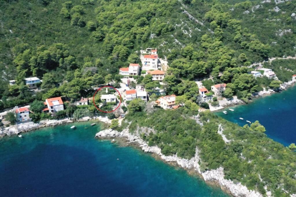 Mljet 2 You - Seafront Apartment 2+2 Собра Экстерьер фото