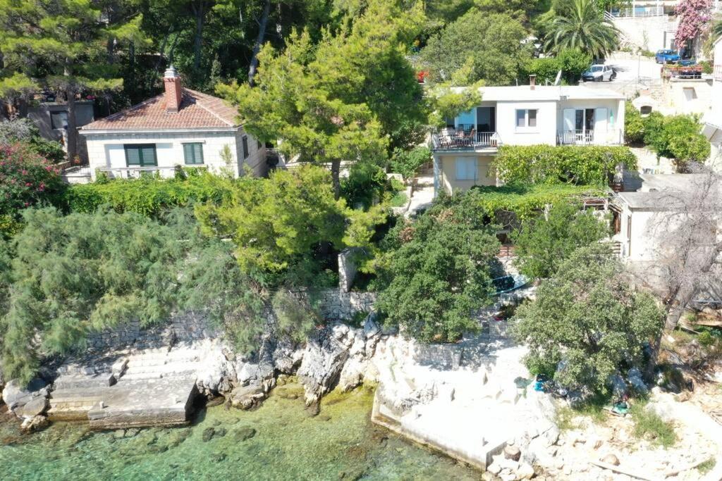 Mljet 2 You - Seafront Apartment 2+2 Собра Экстерьер фото